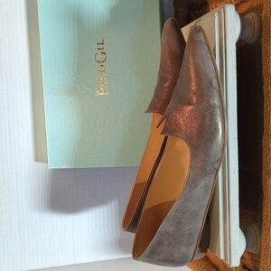 Paco Gil Women's Leather Shimmering Loafers. Leather Size 41